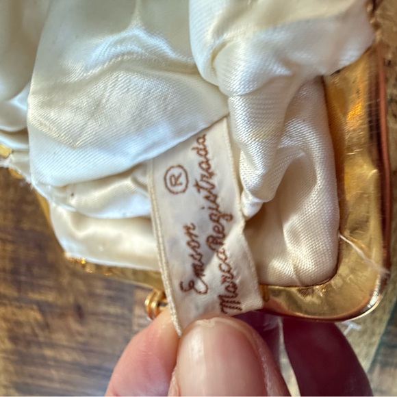 VTG Emson Japan Hand Made Beaded kiss clasp Coin Purse Ivory Romantic Glam - Picture 5 of 6